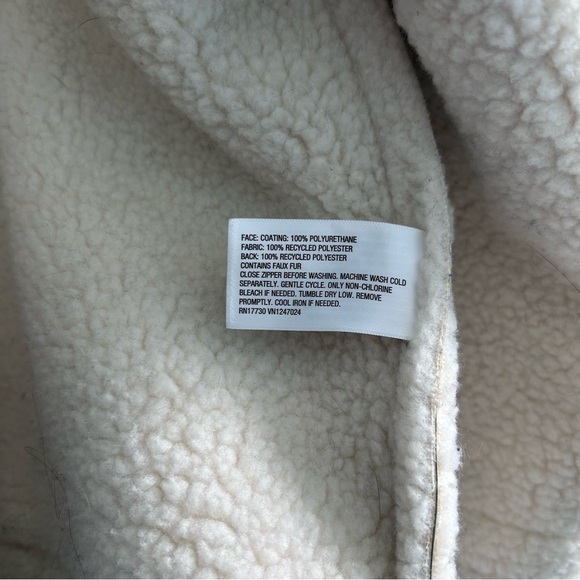 A New Day Metallic Silver Women’s Aviator Coat. Size Large - Picture 5 of 5